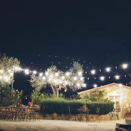 Podere Paradiso ファームステイ マジョーネ
